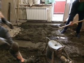 Полусухая стяжка в в офисе